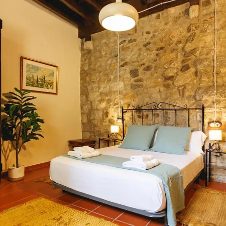 Apartment Bravissimo 1593, Medieval Charm Girona