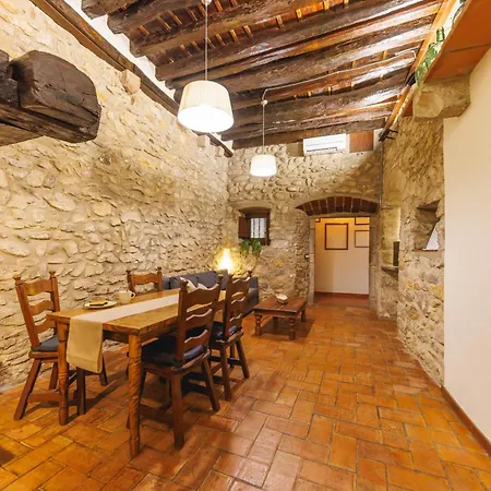 Bravissimo 1593, Medieval Charm Apartment